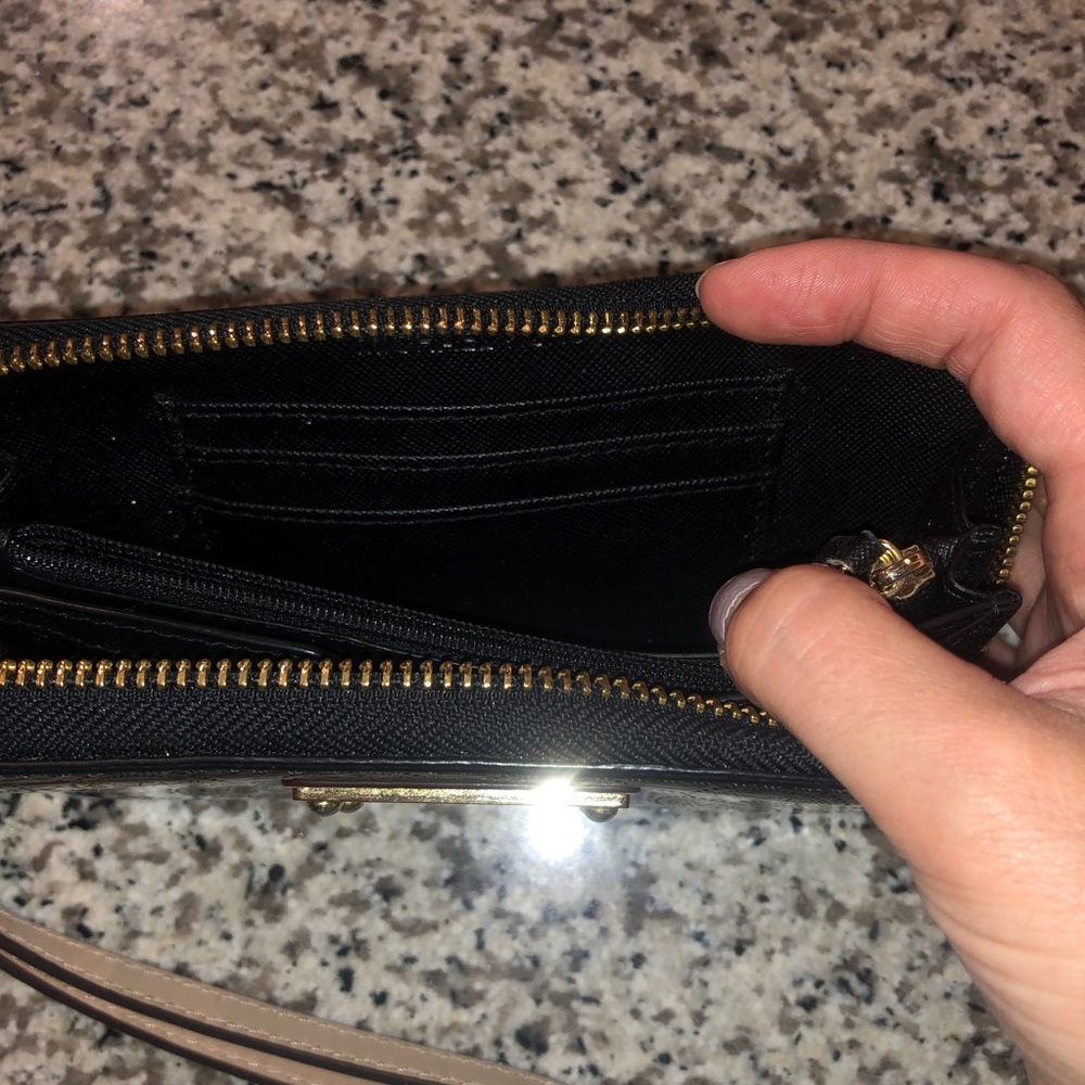 Mk Wallet - image 8